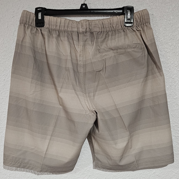 NEW MENS SHORTS SIZE 34 - Picture 4 of 4